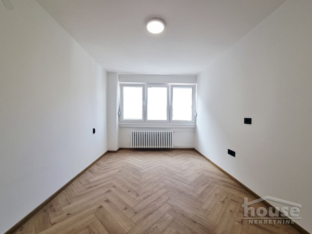 Trosoban stan na prodaju, Socijalno, Novi Sad, 73m², 210.000 €