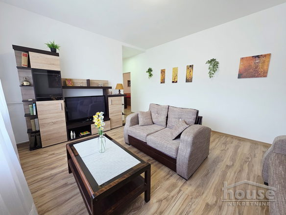 Stan Prodaja Novi Sad  78 m2