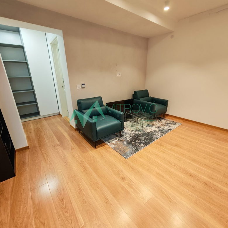 Stan Prodaja Novi Sad  101 m2