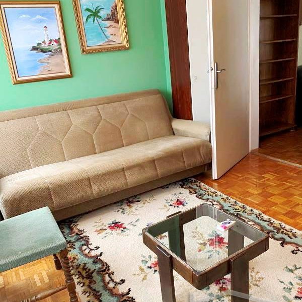 Trosoban stan na prodaju, Grbavica, Novi Sad, 71m², 1. sprat, 191.700 €