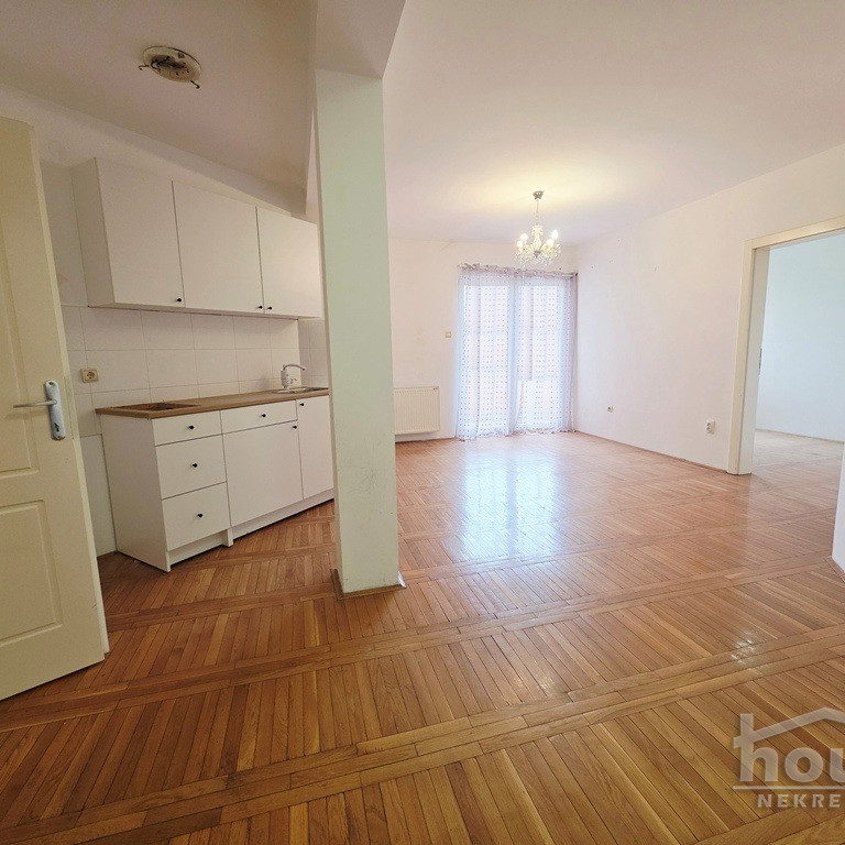 Stan Prodaja Novi Sad  70 m2