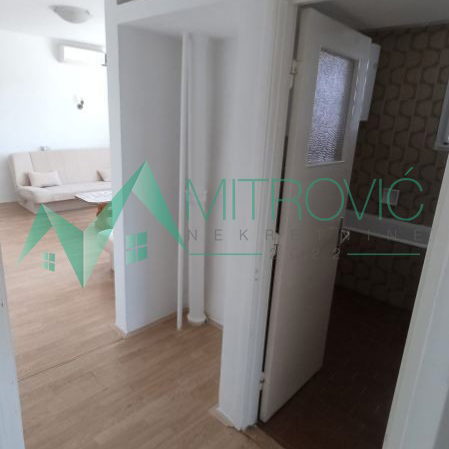 Stan Prodaja Novi Sad  64 m2