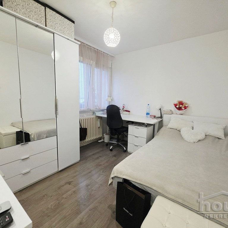 Stan Prodaja Novi Sad  70 m2