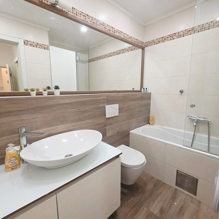 Trosoban stan na prodaju, Liman 3, Novi Sad, 78m², 2. sprat, 276.900 €