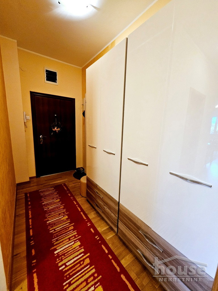 stanovi-3-re-liman-3-1100970-srvek Trosoban stan na prodaju, Liman 3, Novi Sad, 90m², 3. sprat, 275.000 €