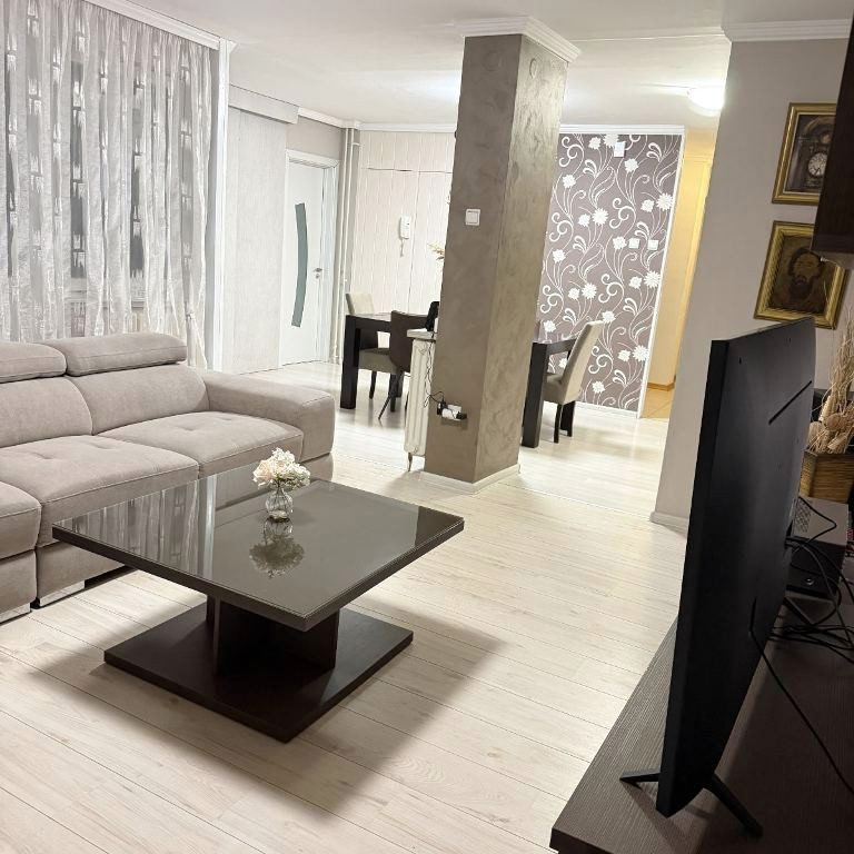 Stan Prodaja Novi Sad  78 m2