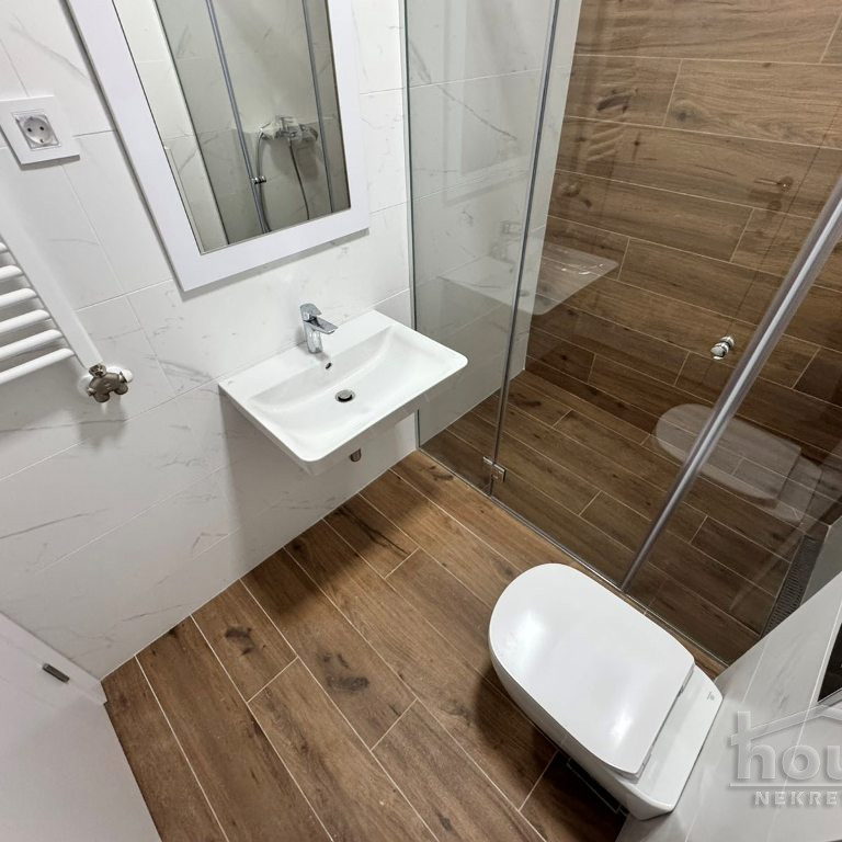 Trosoban stan na prodaju, Nova Detelinara, Novi Sad, 59m², 181.000 €