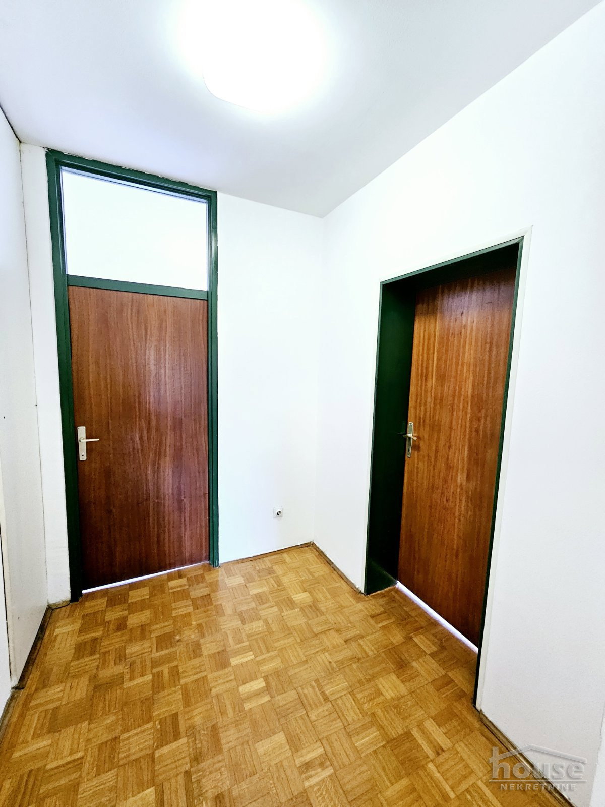 stanovi-3-re-nova-detelinara-1101552-6kfo1 Četvorosoban stan na prodaju, Nova Detelinara, Novi Sad, 95m², 261.250 €