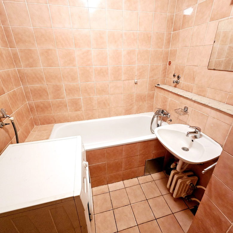 Stan Prodaja Novi Sad  95 m2