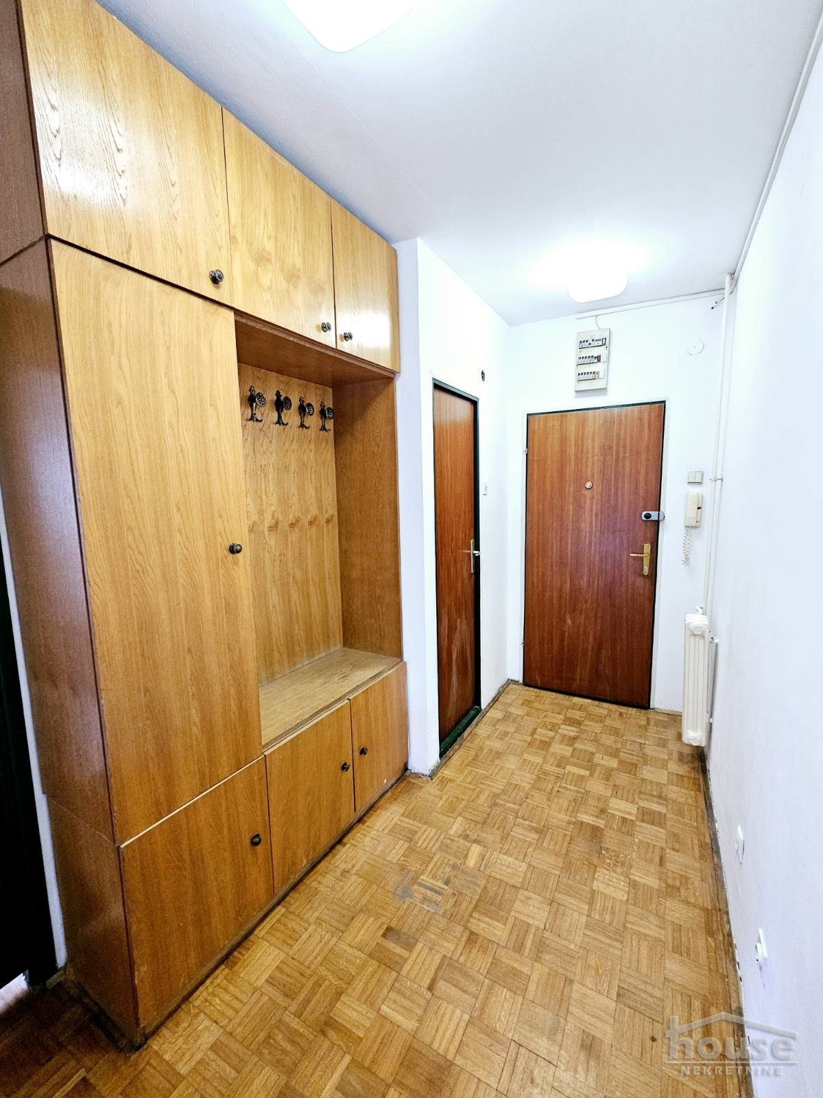 stanovi-3-re-nova-detelinara-1101552-qeoka Četvorosoban stan na prodaju, Nova Detelinara, Novi Sad, 95m², 261.250 €