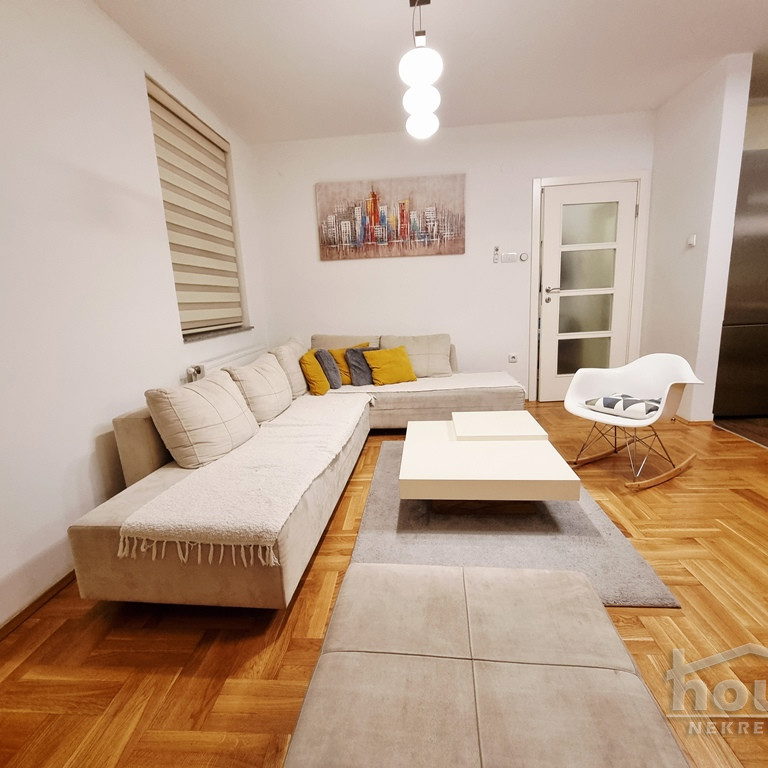 Stan Prodaja Novi Sad  63 m2