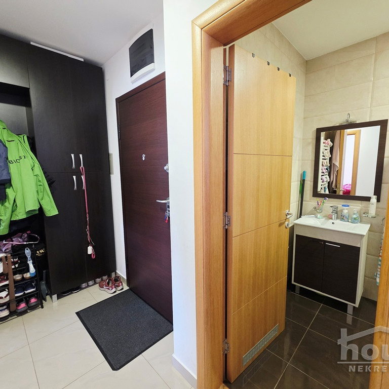 Trosoban stan na prodaju, Nova Detelinara, Novi Sad, 69m², 215.000 €