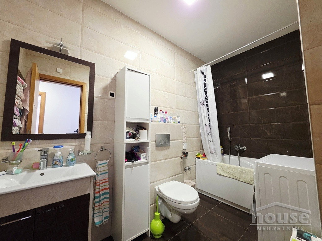 Trosoban stan na prodaju, Nova Detelinara, Novi Sad, 69m², 215.000 €