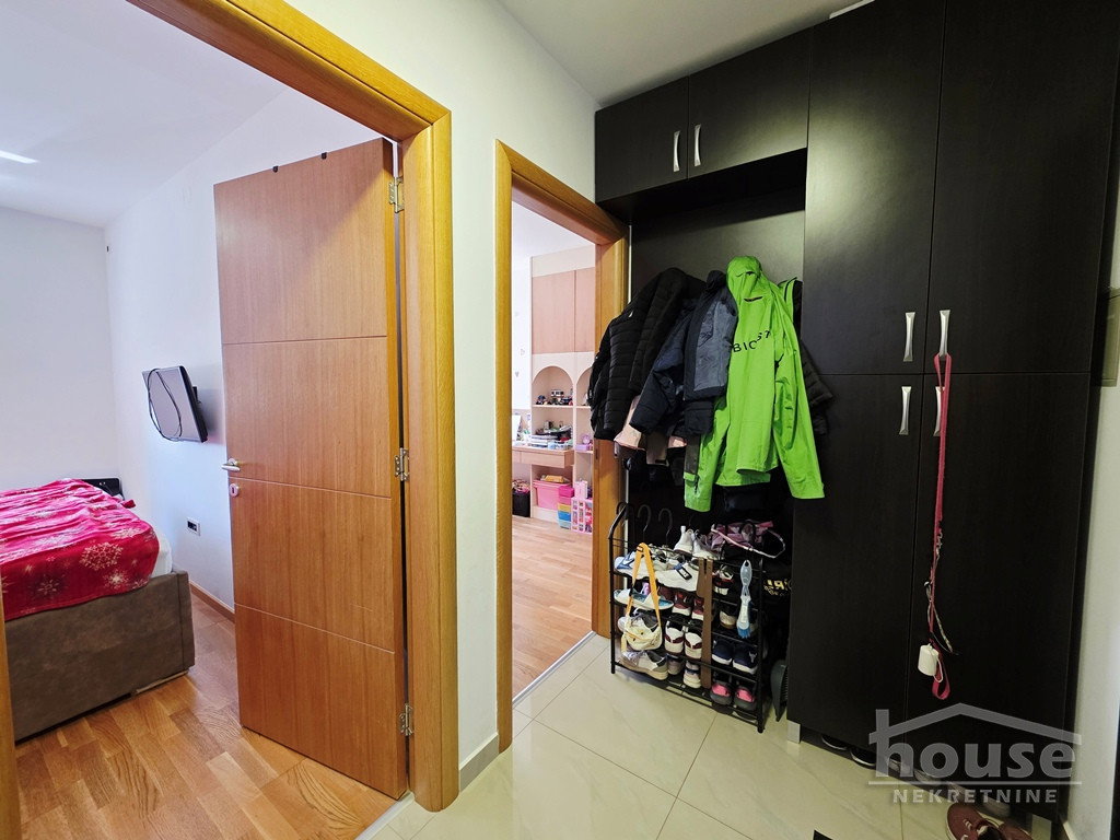Trosoban stan na prodaju, Nova Detelinara, Novi Sad, 69m², 215.000 €