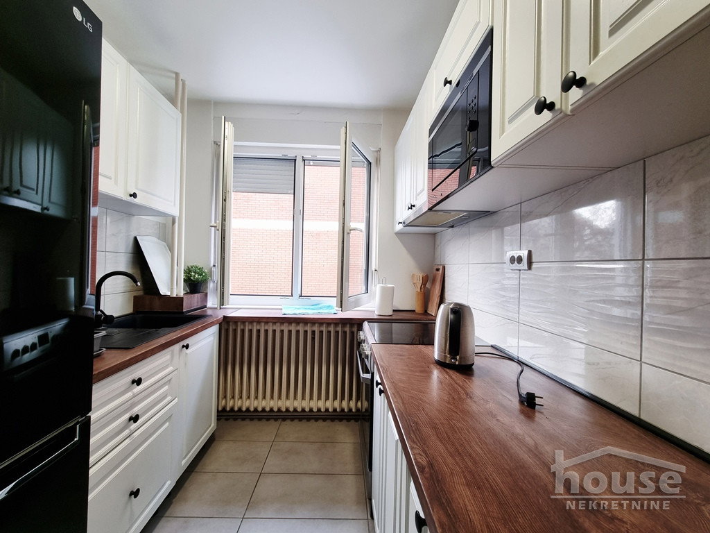 Stan Prodaja Novi Sad  55 m2