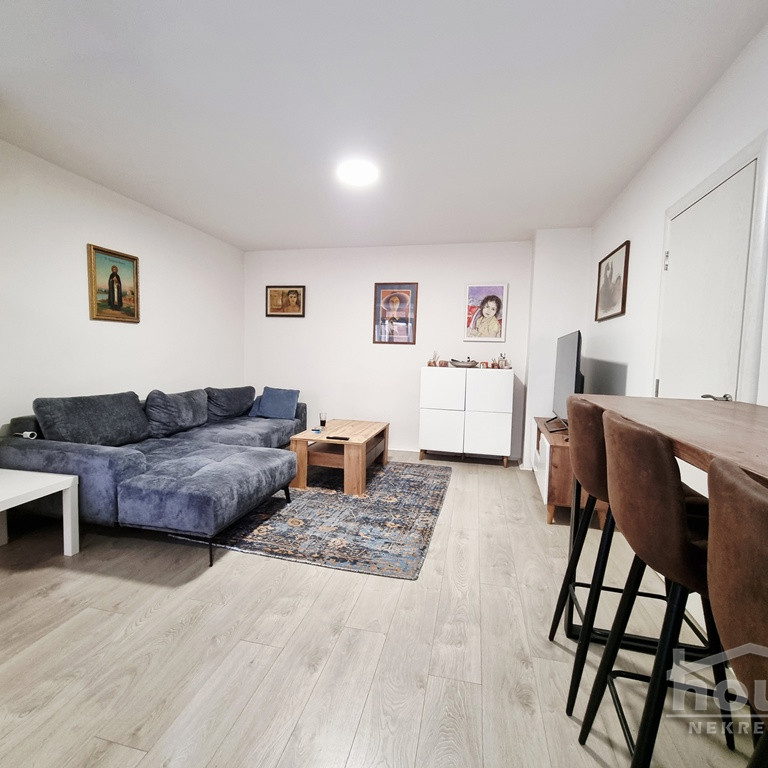 Stan Prodaja Novi Sad  55 m2