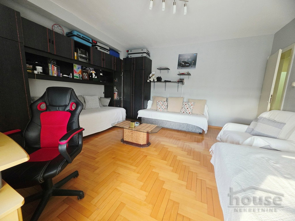 stanovi-3-re-novo-naselje-jugoviCevo-1064723-werwv Trosoban stan na prodaju, Jugovićevo, Novi Sad, 98m², 3. sprat, 232.000 €