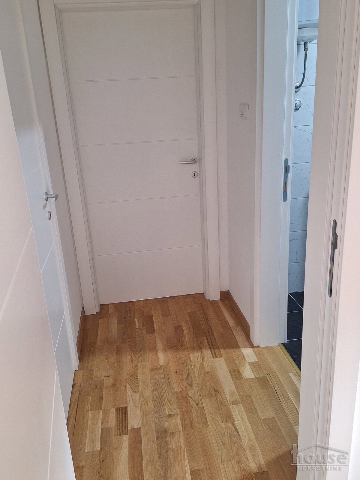Stan Prodaja Novi Sad  69 m2