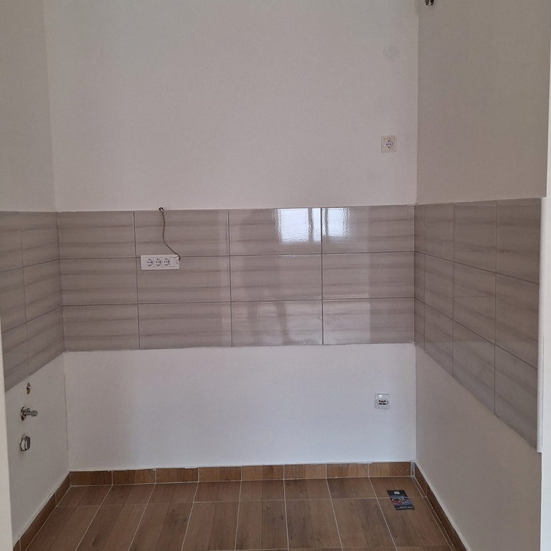 Troiposoban stan na prodaju, Centar, Novi Sad, 69m², 144.200 €