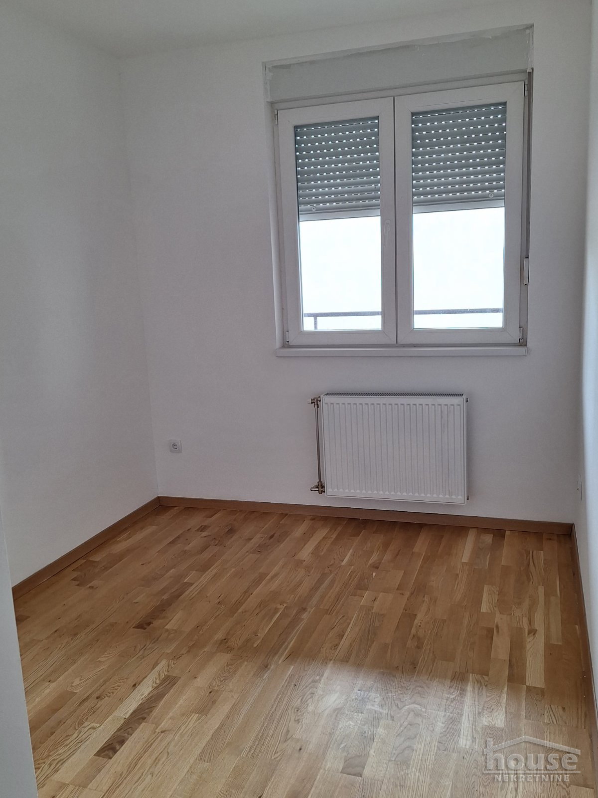 Troiposoban stan na prodaju, Centar, Novi Sad, 69m², 144.200 €