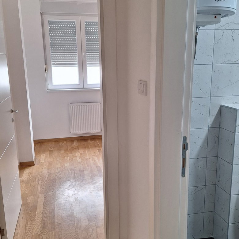 Stan Prodaja Novi Sad  69 m2