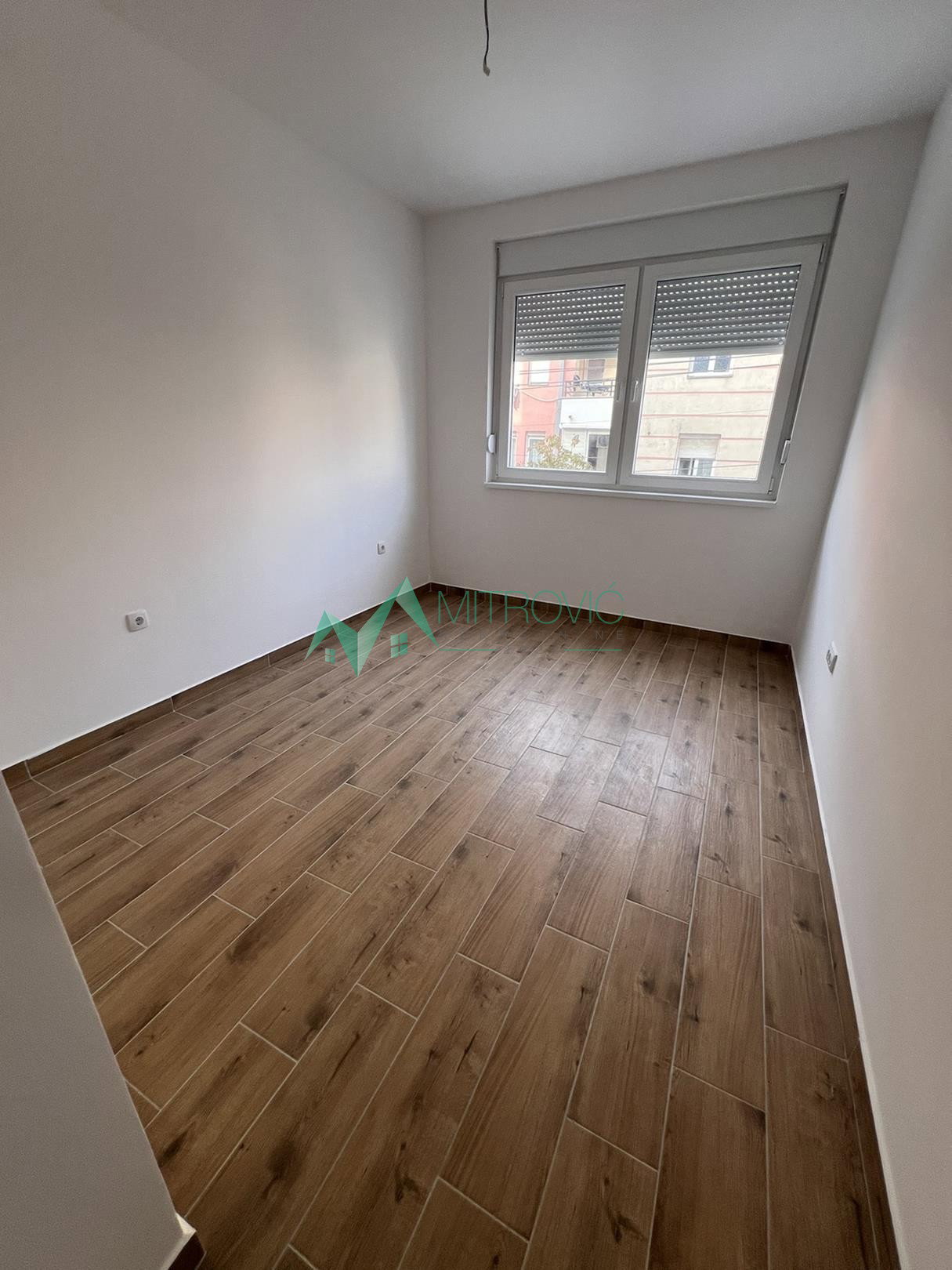 Trosoban stan na prodaju, Podbara, Novi Sad, 65m², 187.460 €