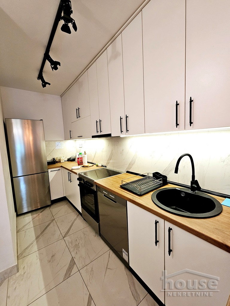 Stan Prodaja Novi Sad  63 m2
