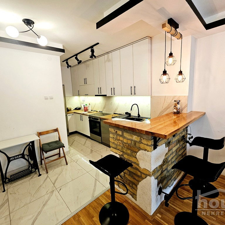 Stan Prodaja Novi Sad  63 m2