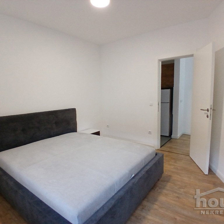 Trosoban stan na prodaju, Sajmište, Novi Sad, 57m², 2. sprat, 188.100 €