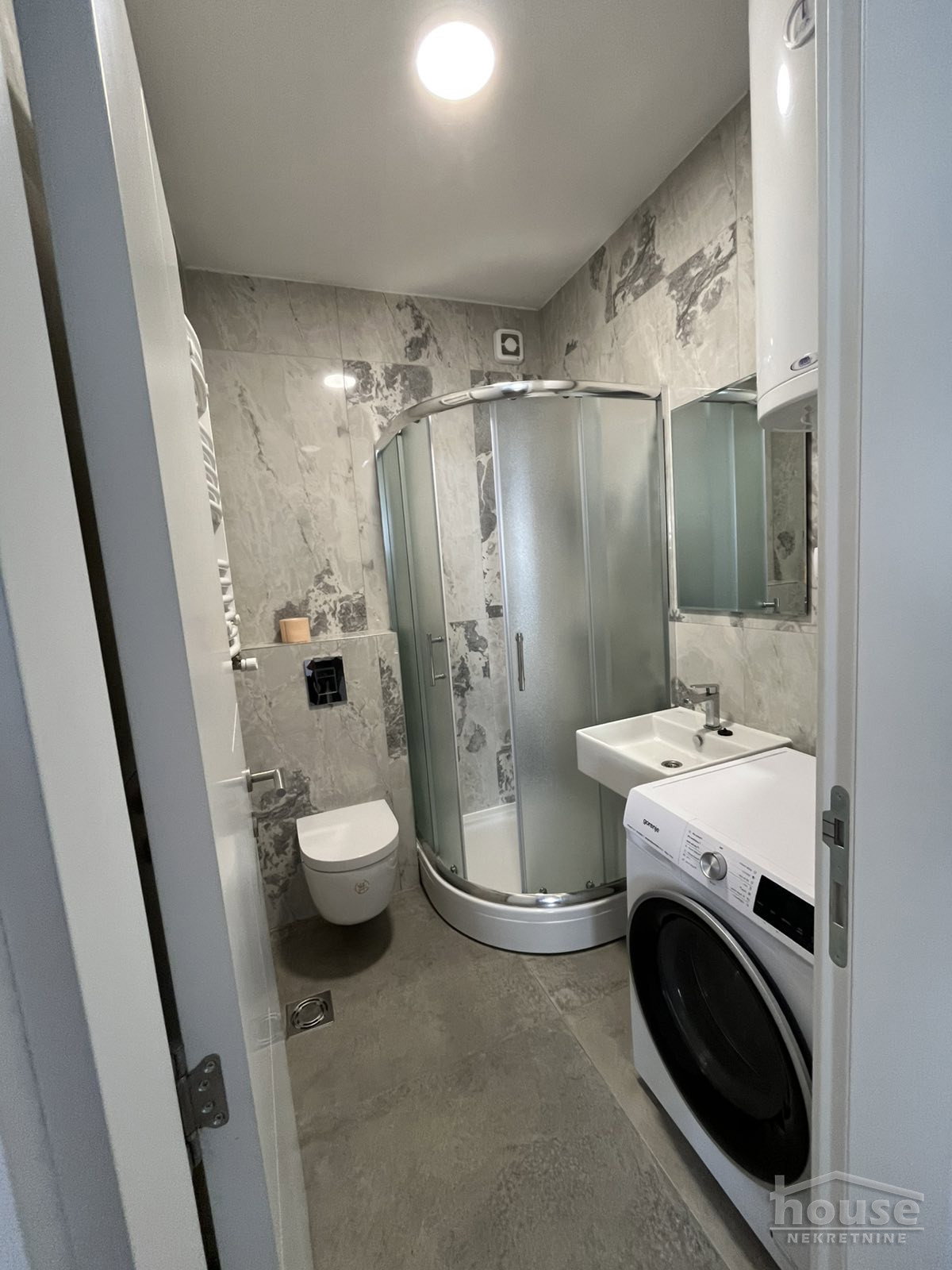 stanovi-3-re-sajam-1100899-gmx7b Trosoban stan na prodaju, Sajmište, Novi Sad, 57m², 2. sprat, 188.100 €