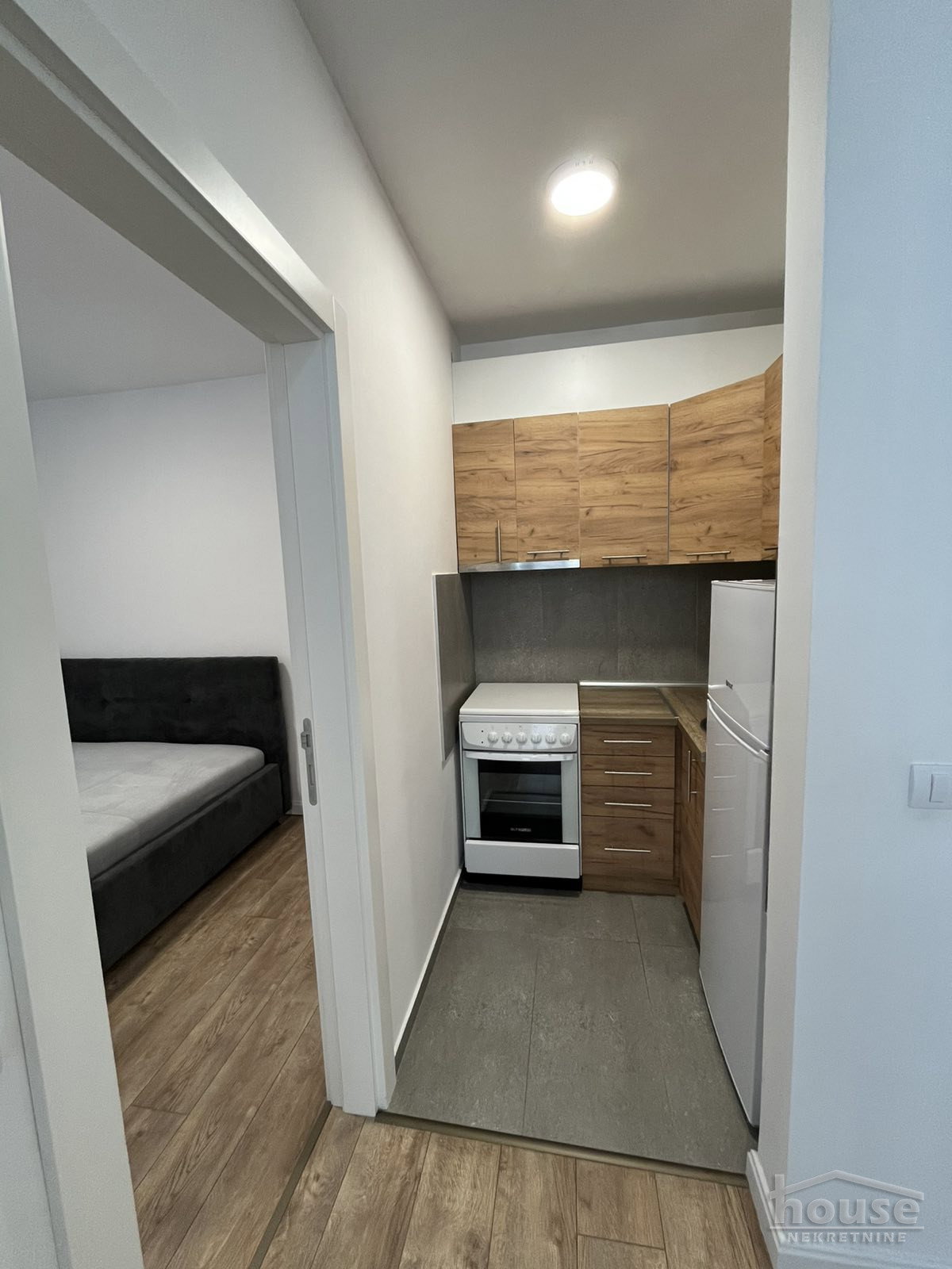 stanovi-3-re-sajam-1100899-mhfed Trosoban stan na prodaju, Sajmište, Novi Sad, 57m², 2. sprat, 188.100 €