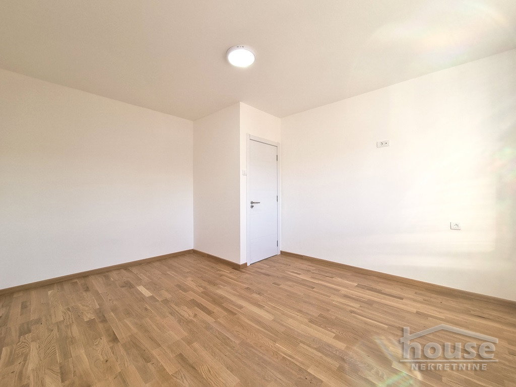 Trosoban stan na prodaju, Sajmište, Novi Sad, 54m², 155.000 €