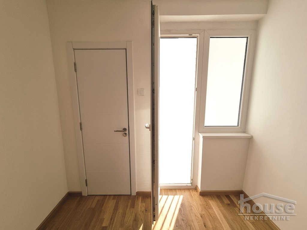 Trosoban stan na prodaju, Sajmište, Novi Sad, 54m², 155.000 €