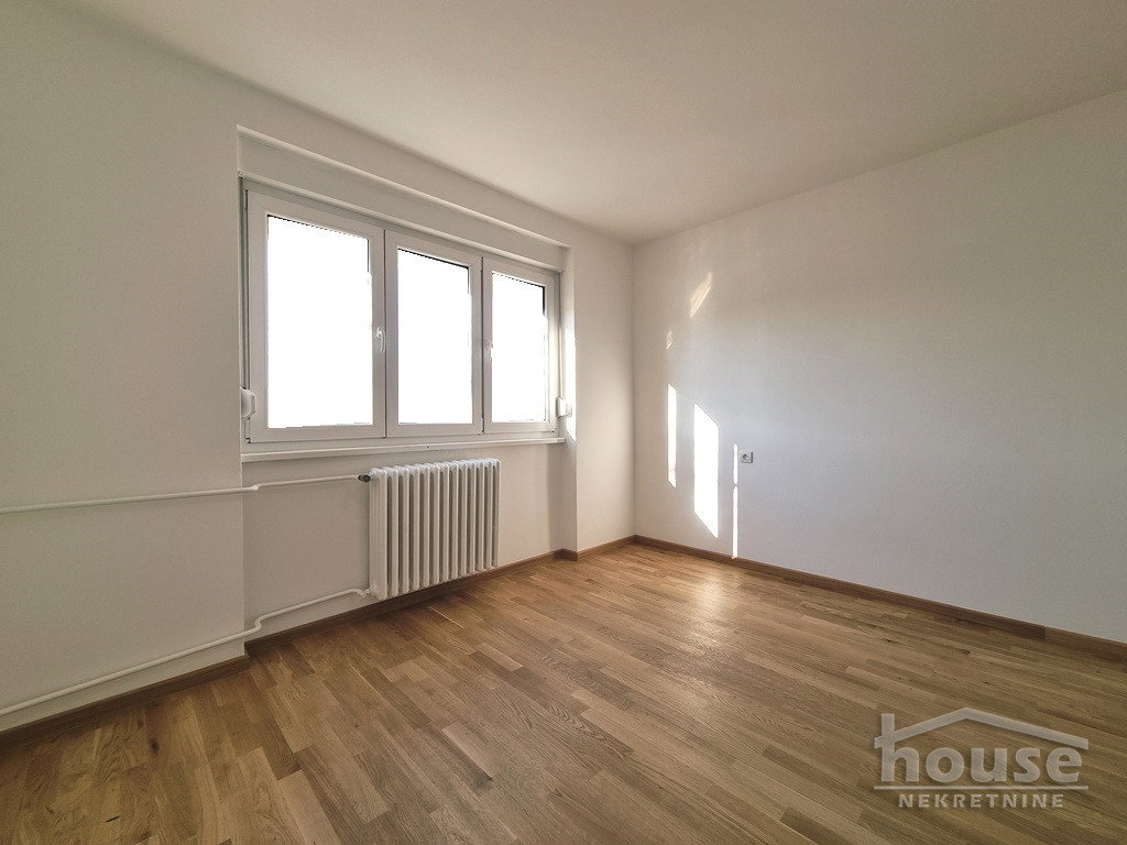 Trosoban stan na prodaju, Sajmište, Novi Sad, 54m², 155.000 €