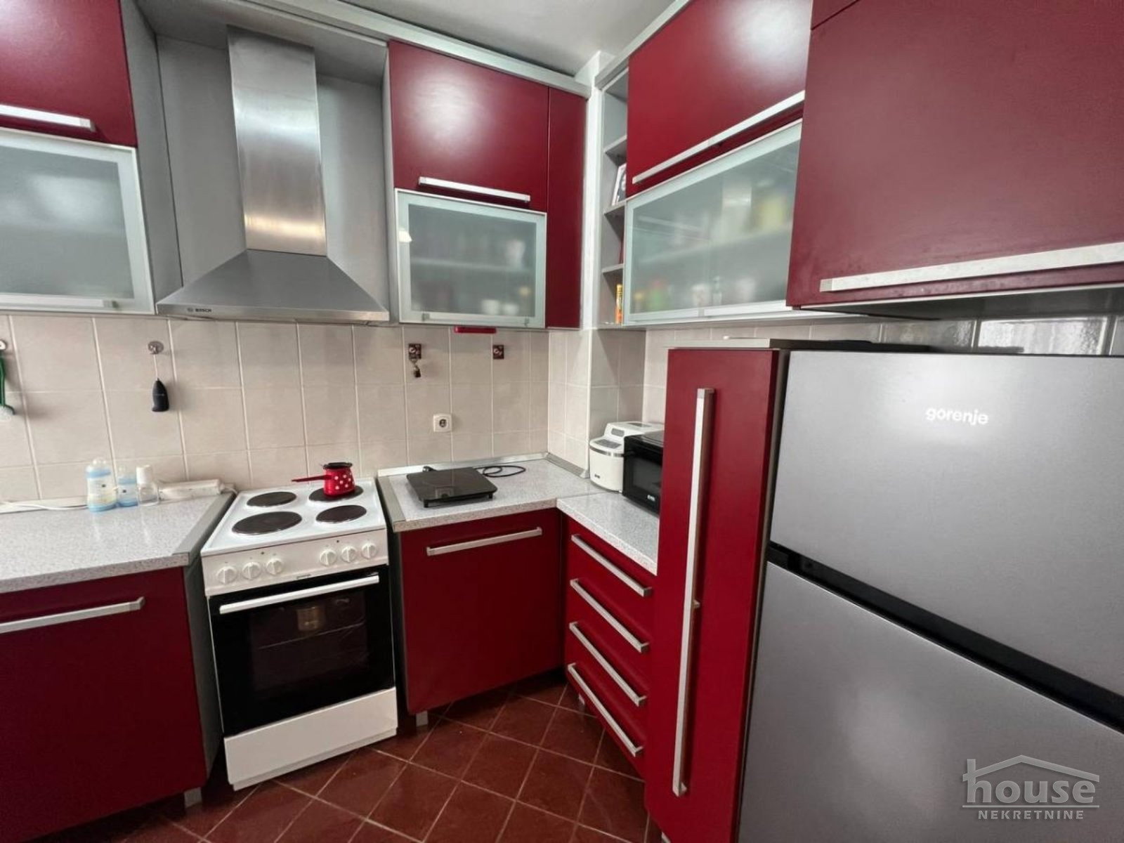 stanovi-3-re-salajka-1064658-jhgoi Trosoban stan na prodaju, Salajka, Novi Sad, 71m², 2. sprat, 160.000 €
