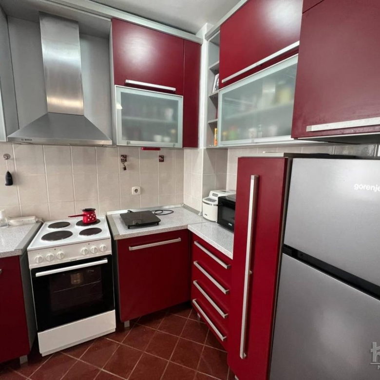 Trosoban stan na prodaju, Salajka, Novi Sad, 71m², 2. sprat, 160.000 €