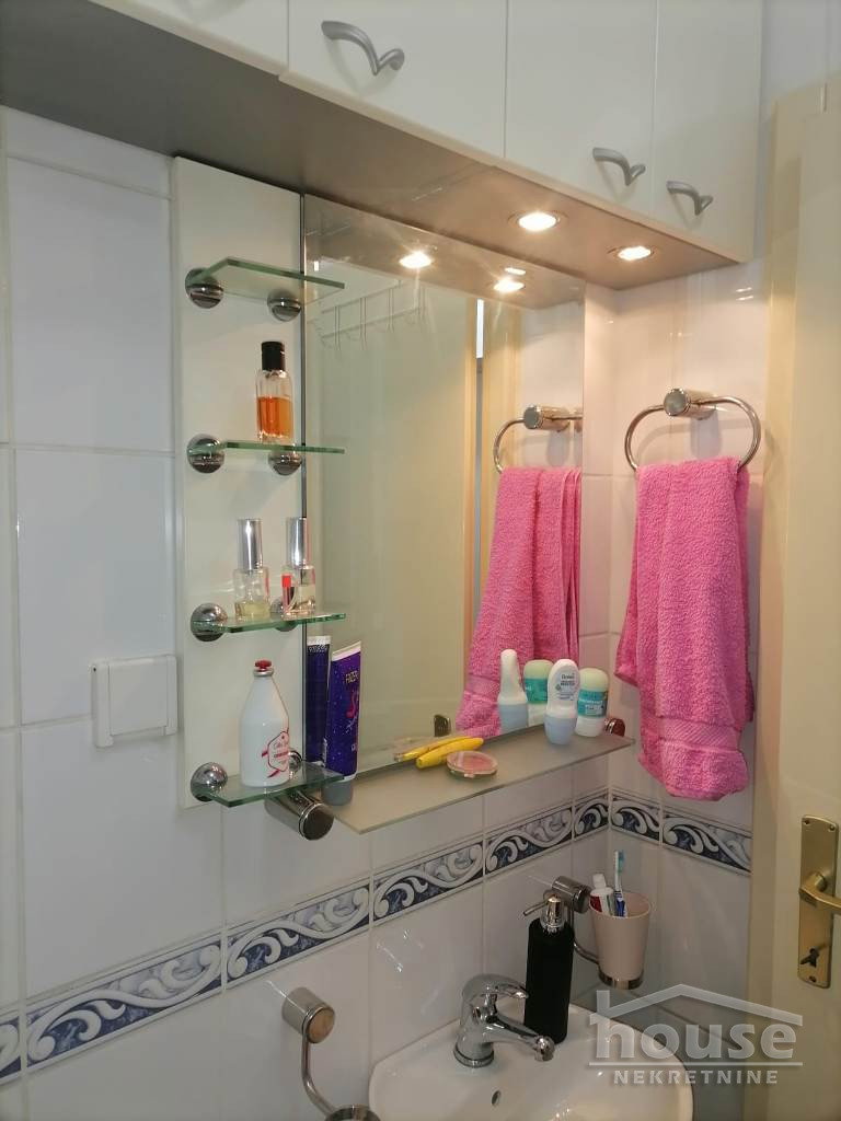 stanovi-3-re-salajka-1064658-kwdnc Trosoban stan na prodaju, Salajka, Novi Sad, 71m², 2. sprat, 160.000 €