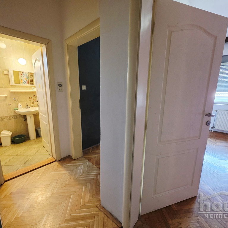 Trosoban stan na prodaju, Salajka, Novi Sad, 61m², 165.000 €