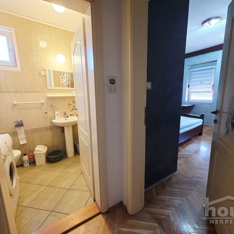 Trosoban stan na prodaju, Salajka, Novi Sad, 61m², 165.000 €