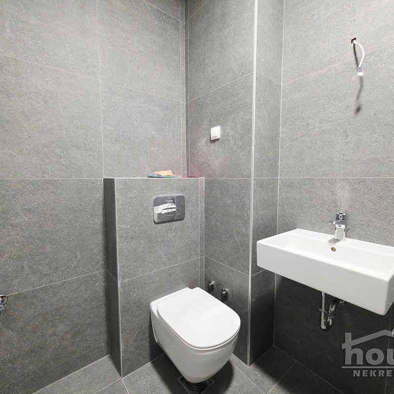Trosoban stan na prodaju, Telep, Novi Sad, 65m², 2. sprat, 179.000 €