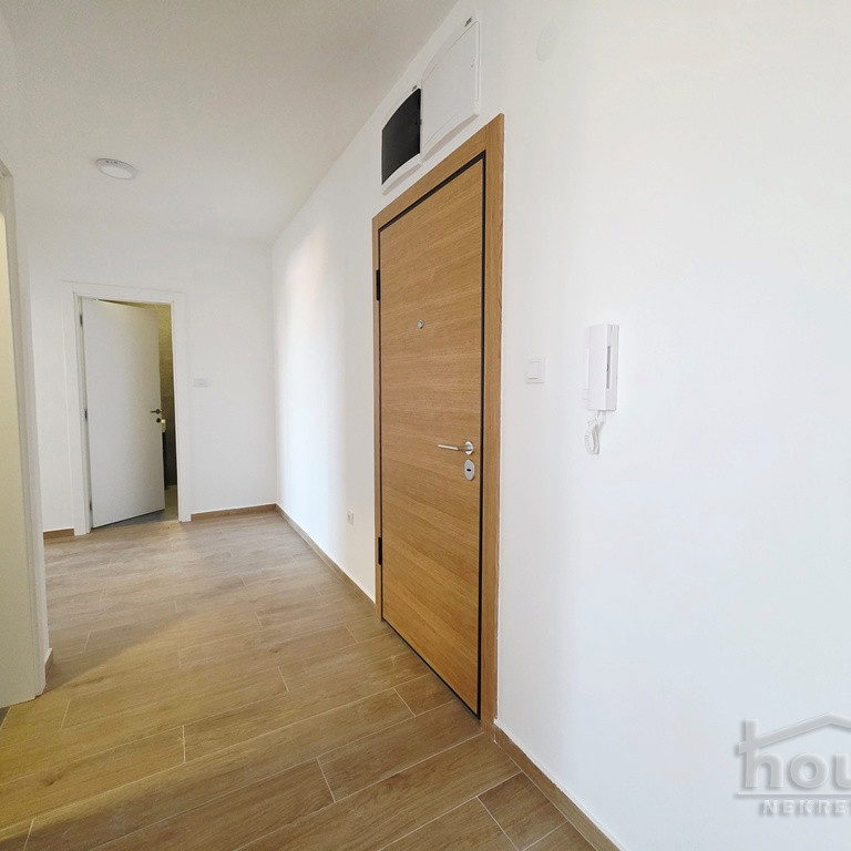Trosoban stan na prodaju, Telep, Novi Sad, 65m², 2. sprat, 179.000 €