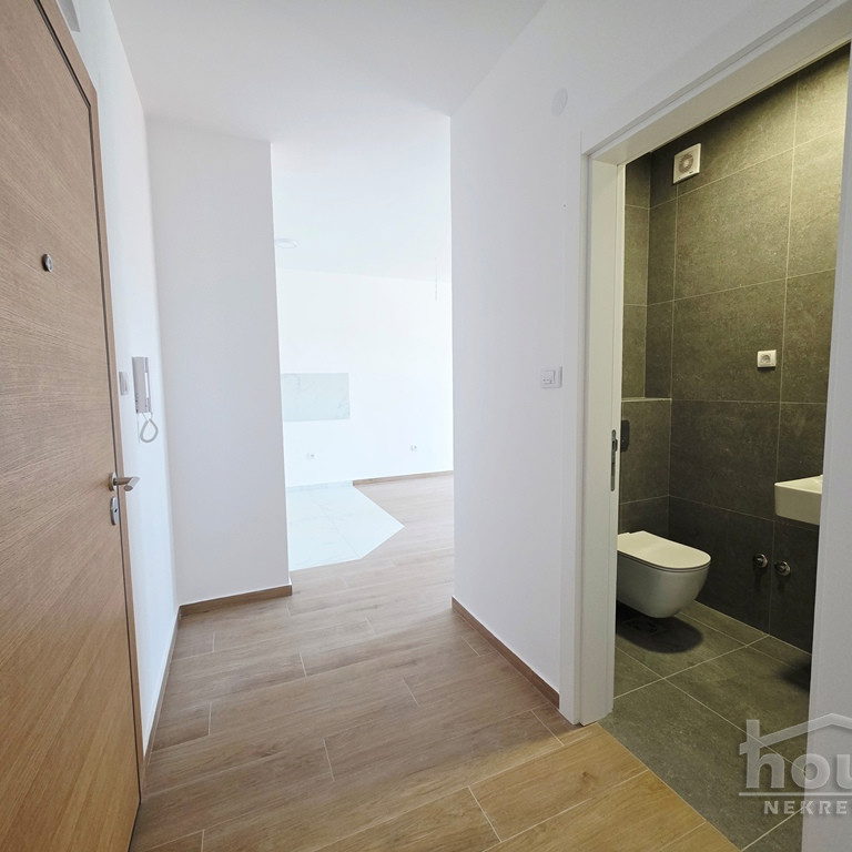 Trosoban stan na prodaju, Telep, Novi Sad, 65m², 2. sprat, 179.000 €