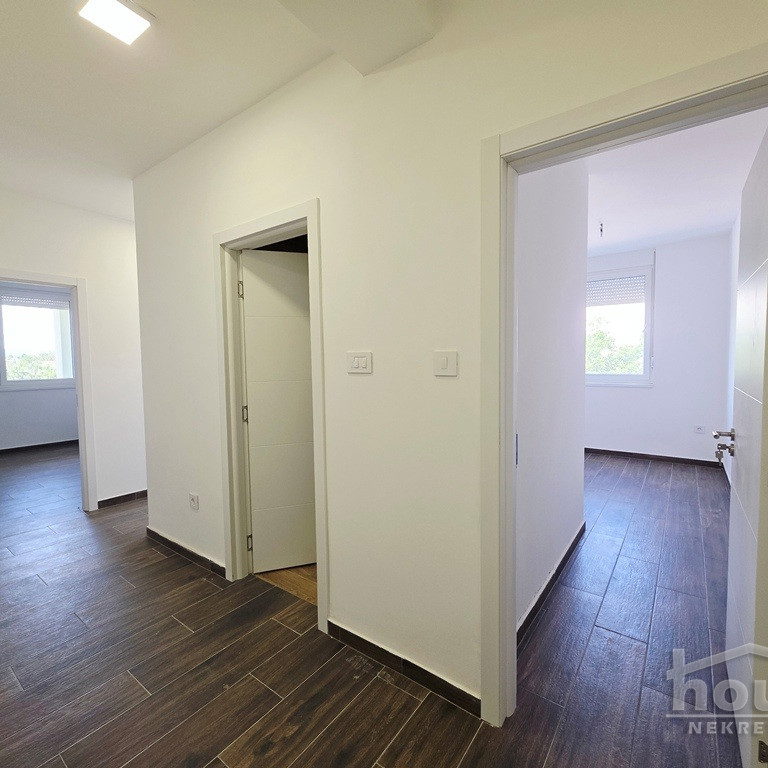 Trosoban stan na prodaju, Telep, Novi Sad, 56m², 2. sprat, 163.240 €