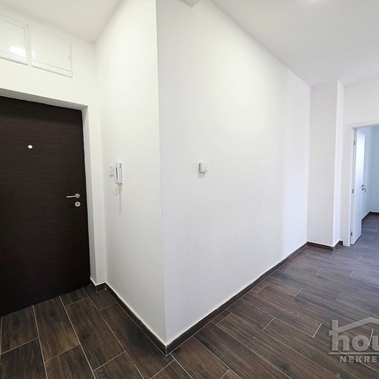 Trosoban stan na prodaju, Telep, Novi Sad, 56m², 2. sprat, 163.240 €