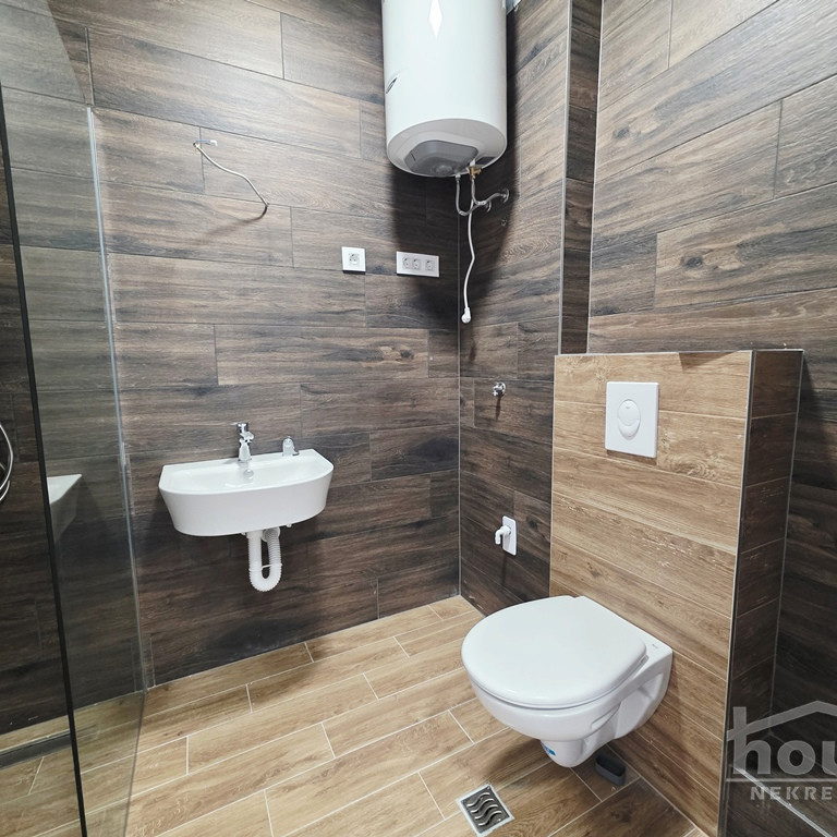 Trosoban stan na prodaju, Telep, Novi Sad, 56m², 2. sprat, 163.240 €