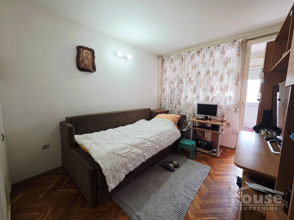 stanovi-3-re-zeleznicka-stanica-1065610-3cj9z Trosoban stan na prodaju, Železnička Stanica, Novi Sad, 70m², 170.000 €