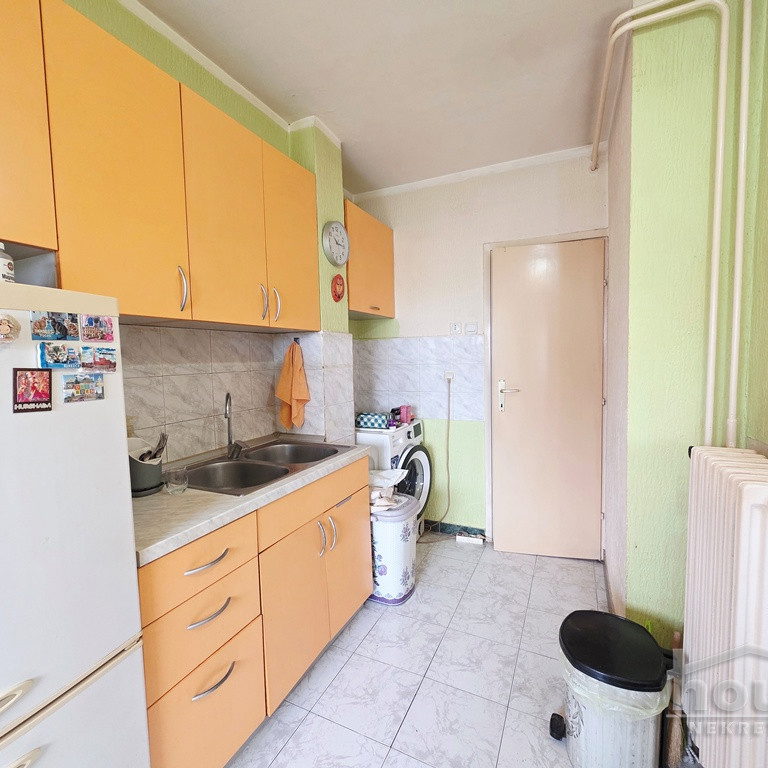Stan Prodaja Novi Sad  70 m2