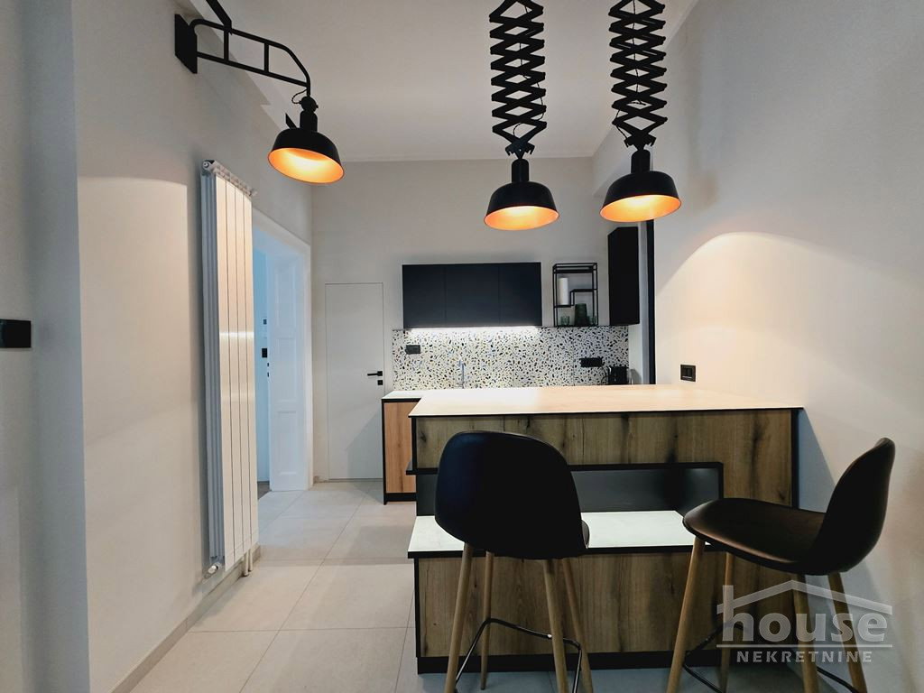 Stan Prodaja Novi Sad  100 m2