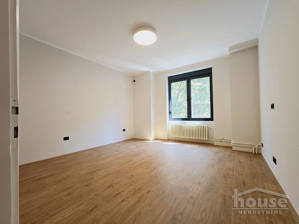 Trosoban stan na prodaju, Centar, Novi Sad, 100m², 1. sprat, 340.000 €