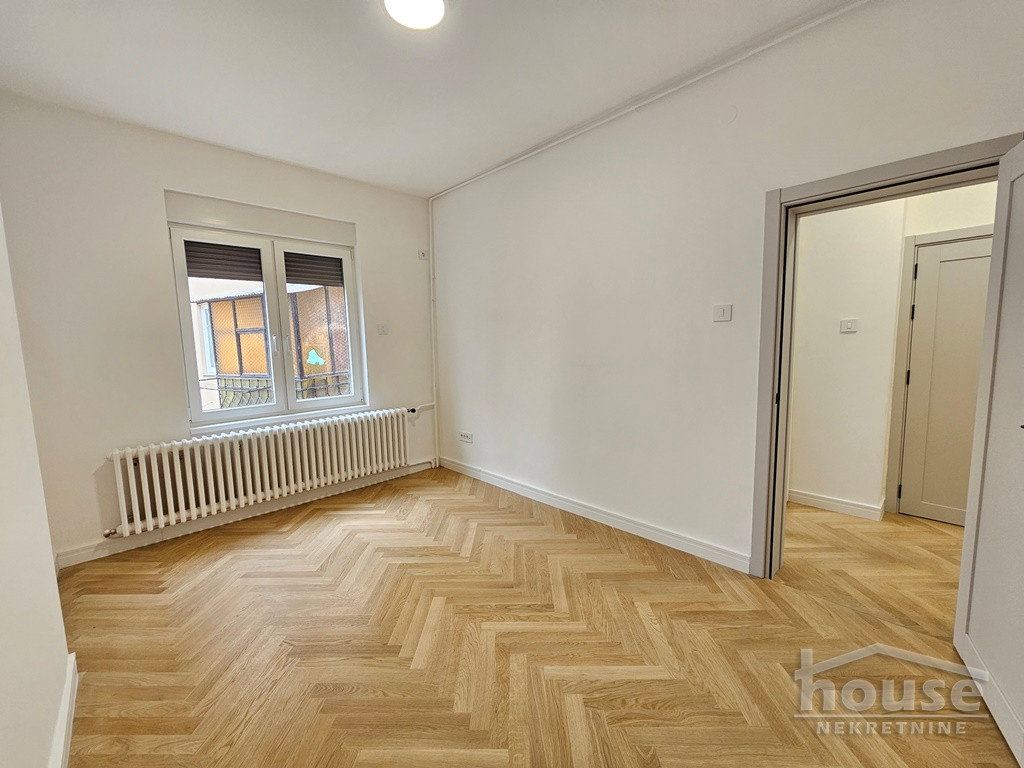 stanovi-3-sa-centar-1063504-eofob Trosoban stan na prodaju, Centar, Novi Sad, 85m², 2. sprat, 293.250 €